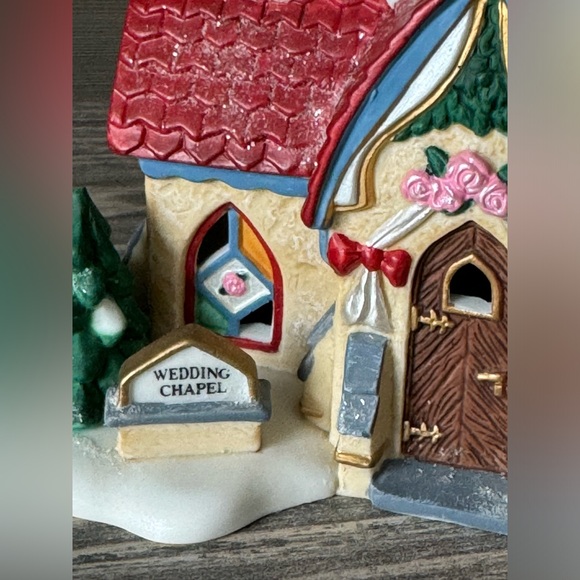 Department 56 Wedding Bells Chapel - Picture 6 of 8